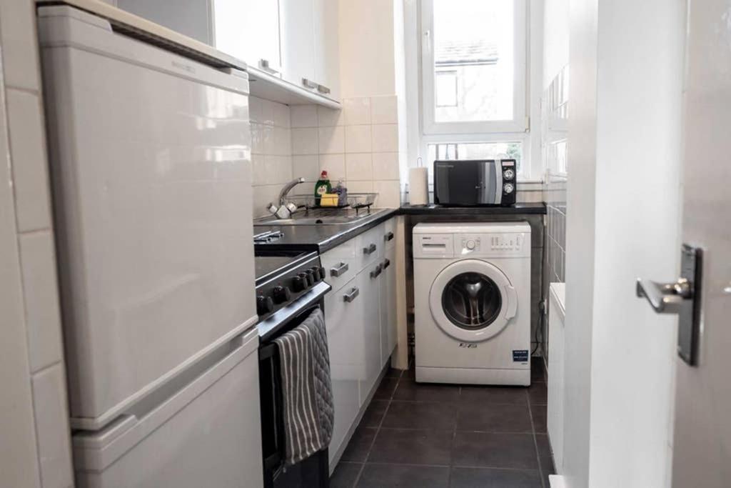 ☆Spacious Flat Close To University And City Centre Lejlighed Dundee Eksteriør billede